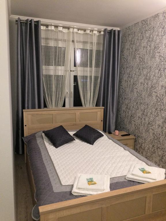 לינה וארוחת בוקר Bełchatów Laura מראה חיצוני תמונה