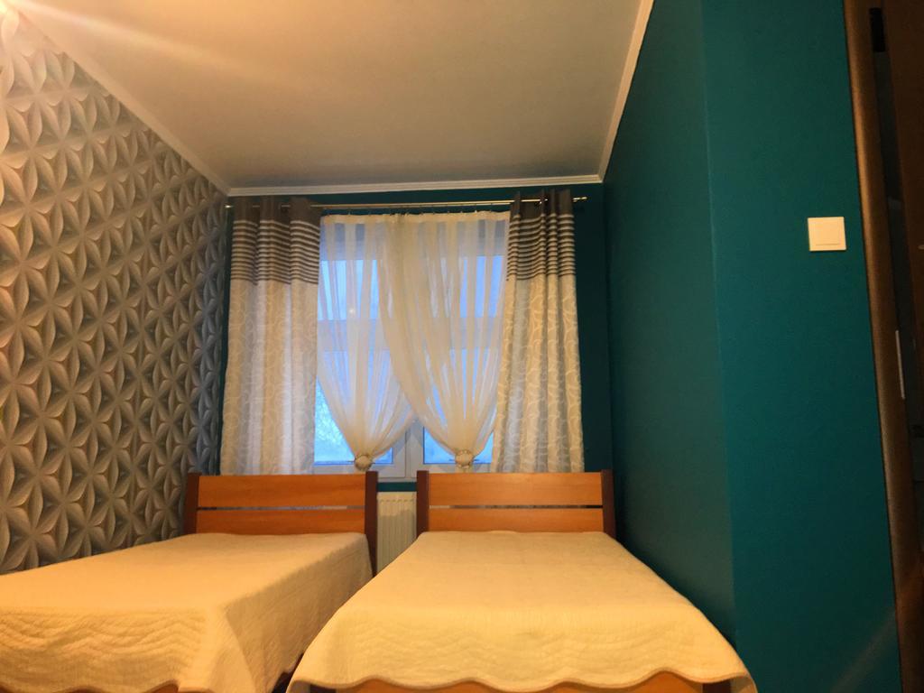 לינה וארוחת בוקר Bełchatów Laura מראה חיצוני תמונה